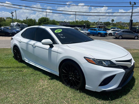 2019 Toyota Camry SE