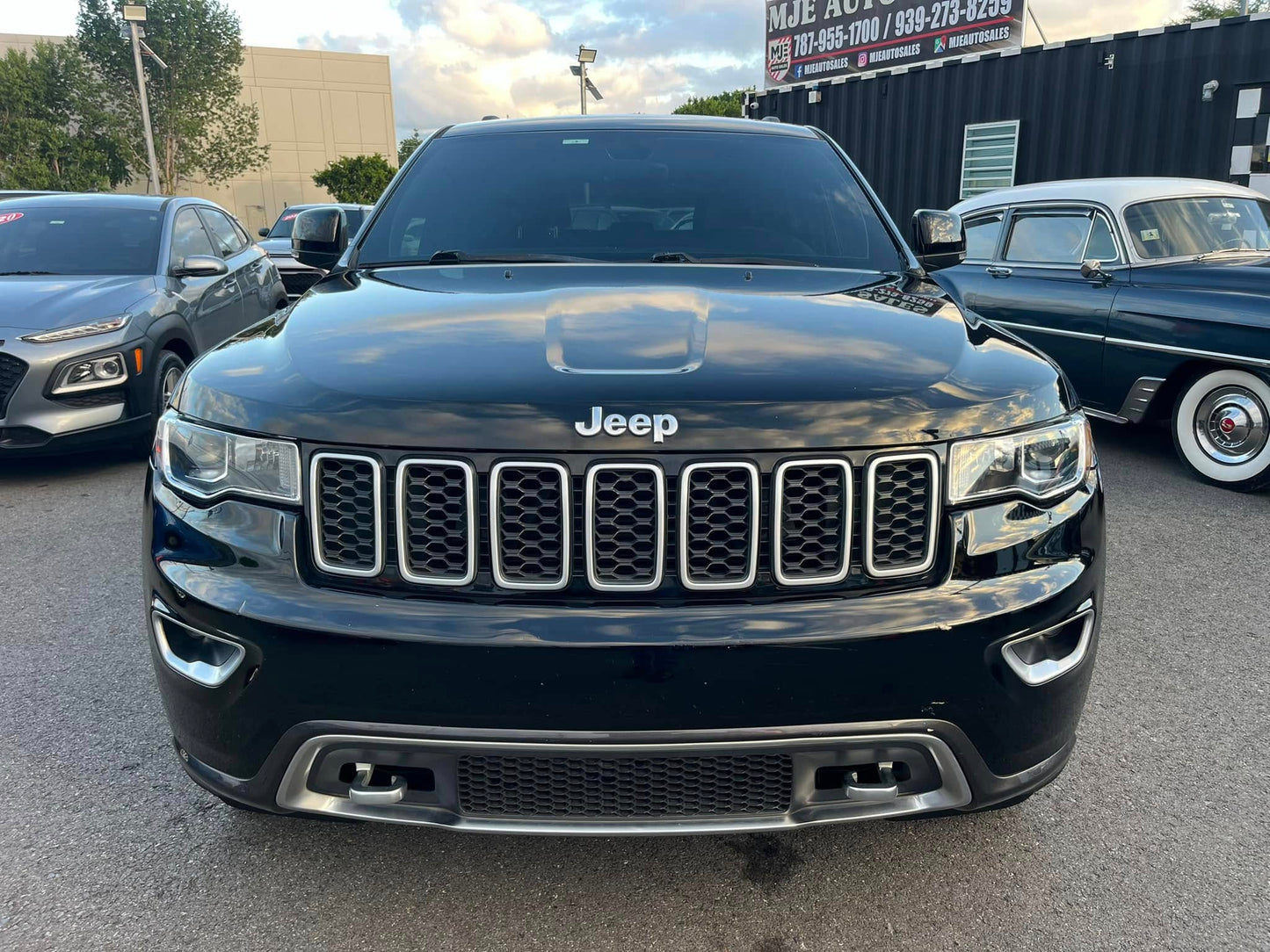 2018 Jeep Grand Cherokee 75th Aniversario