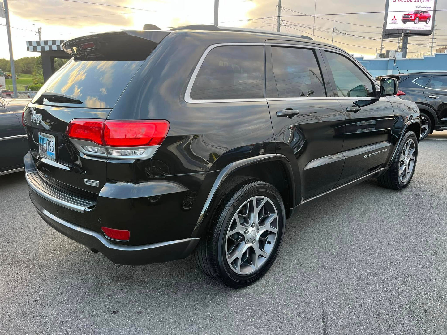2018 Jeep Grand Cherokee 75th Aniversario