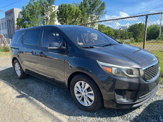 KIA Sedona 2016